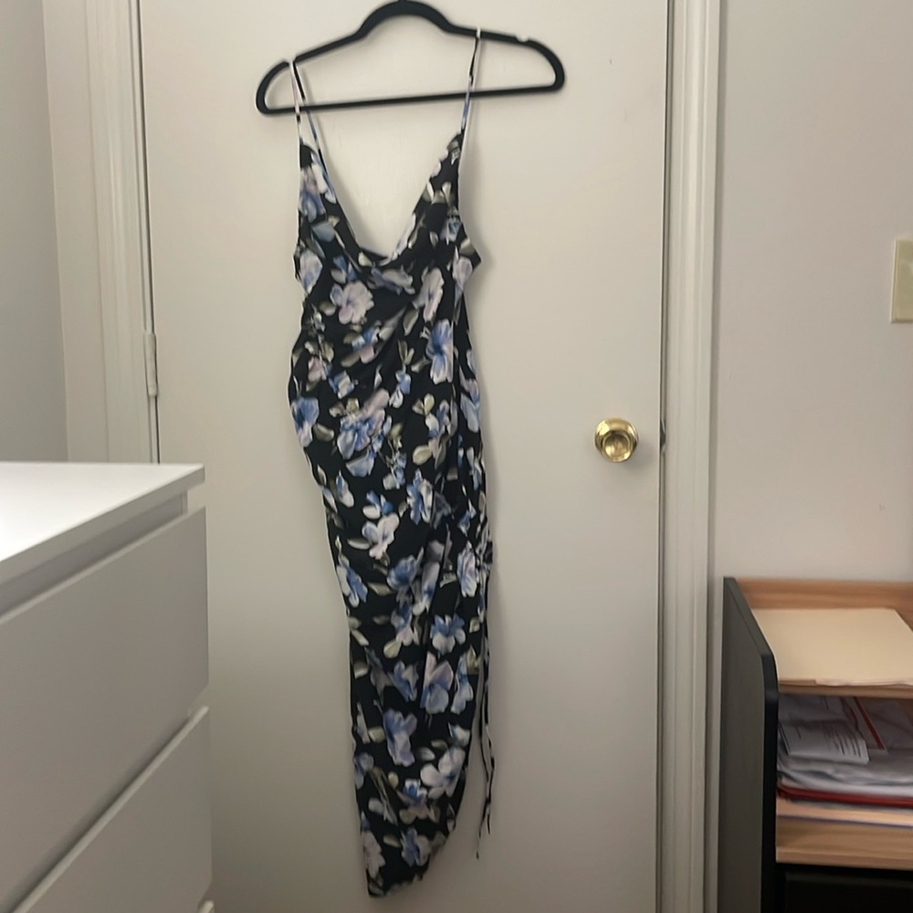 Asymmetrical dress for Formal occasion